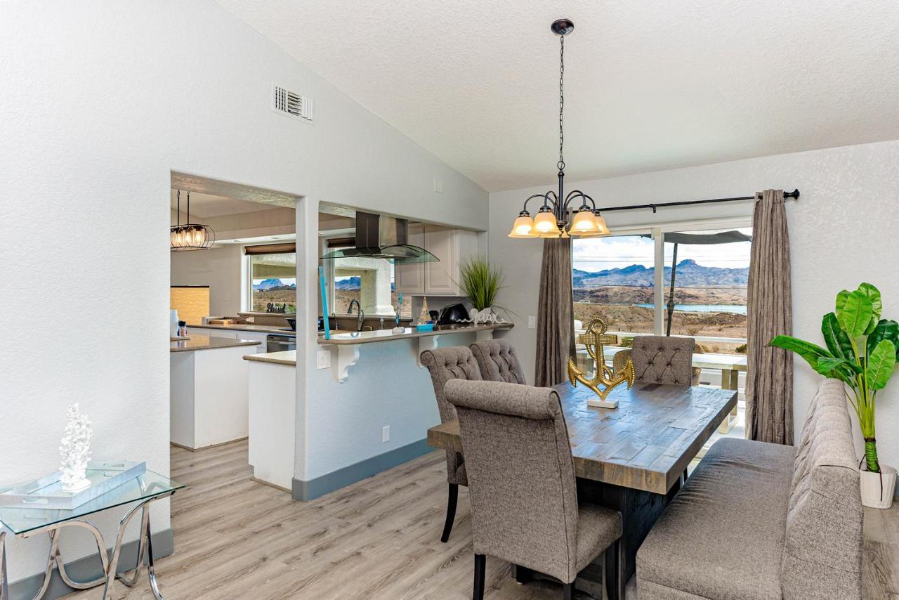 Apartment Lakeview Minute From New Launch With Pool And