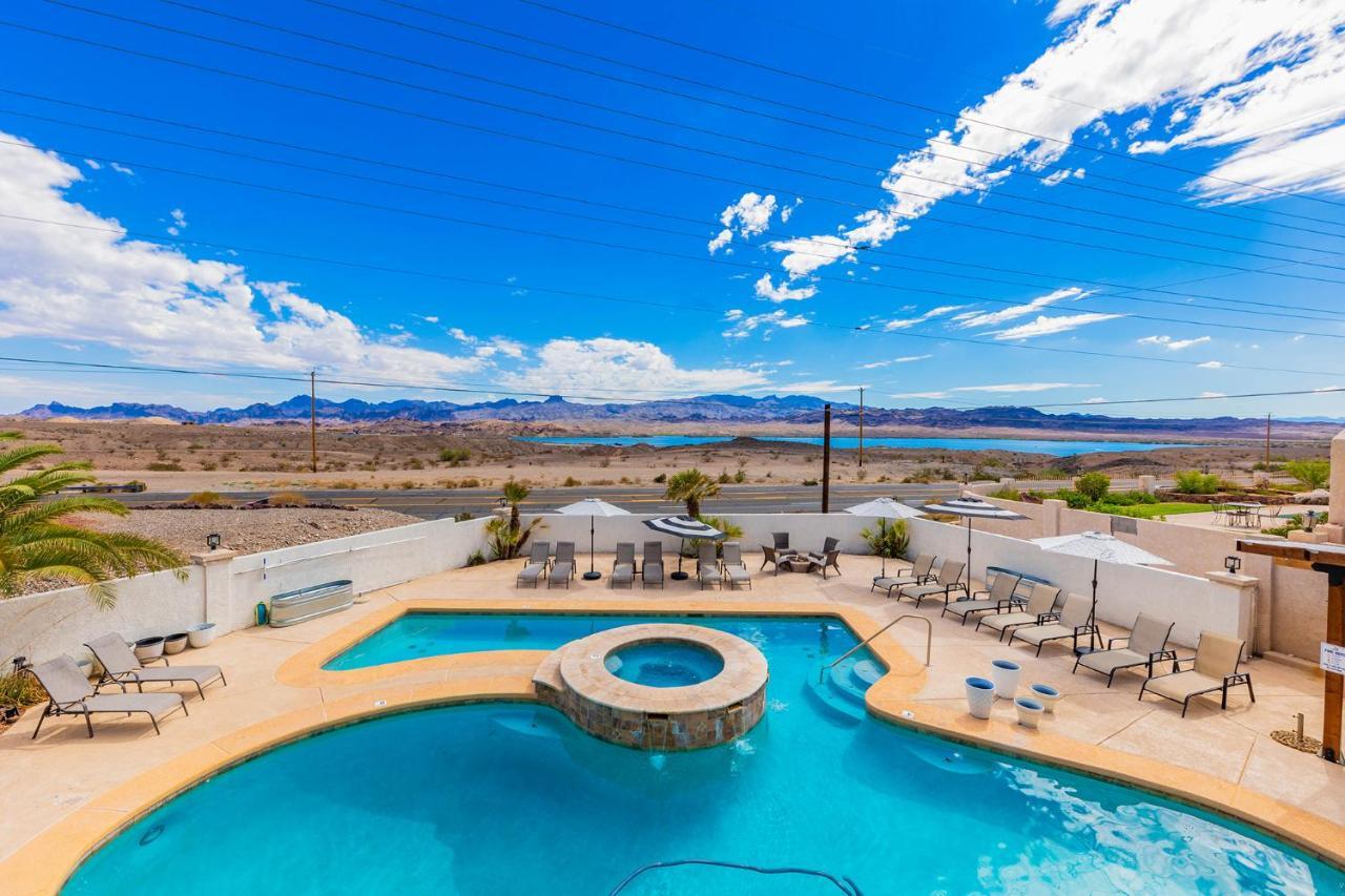 Lakeview Minute From New Launch With Pool And Lake Havasu City