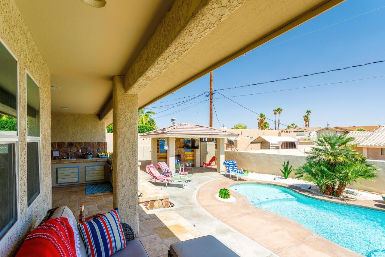 Rhythms Of Tom Tom Sparkling Pool * Lake Havasu City