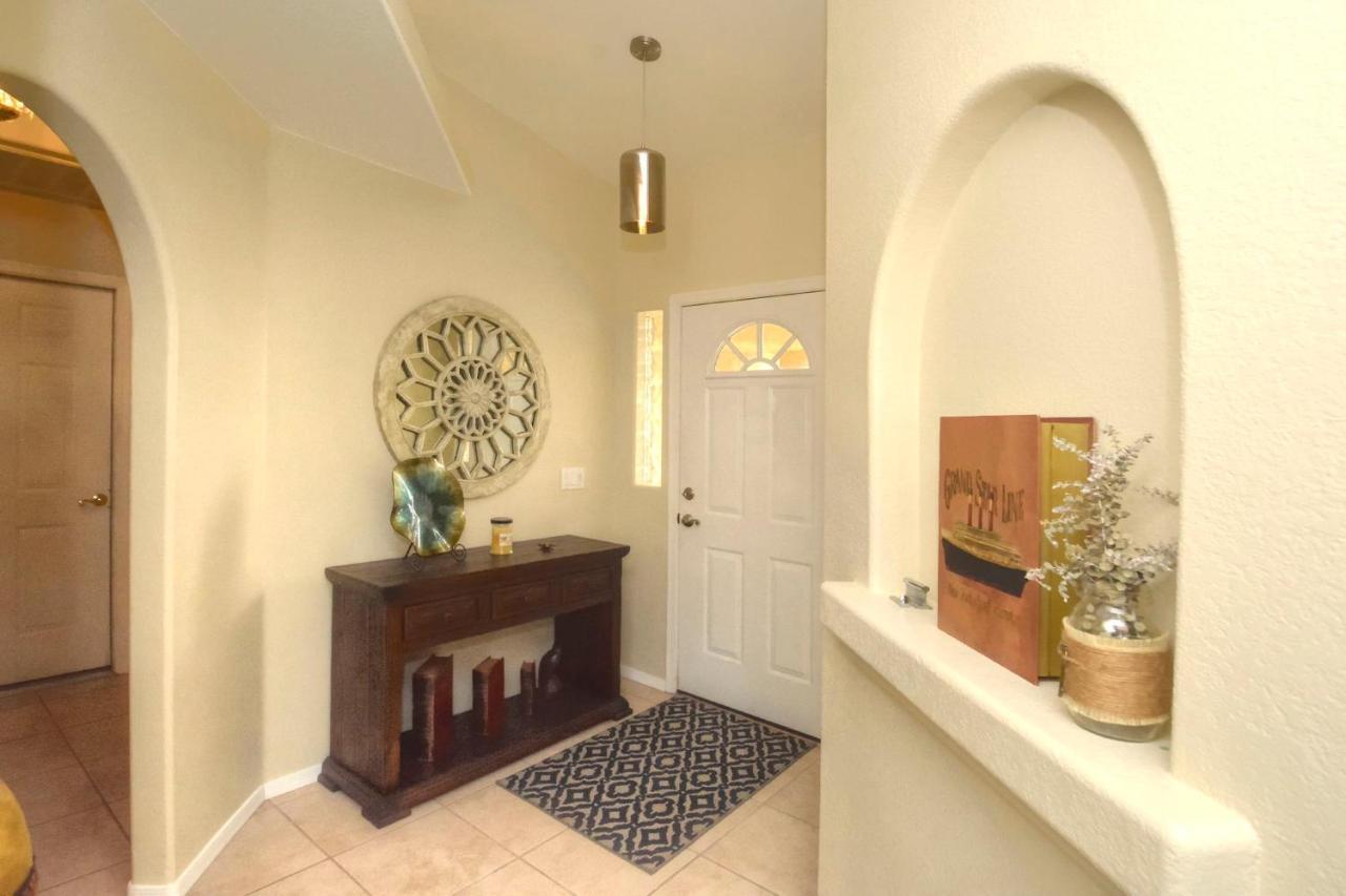 Trendy Southside Beauty With Rv Access *