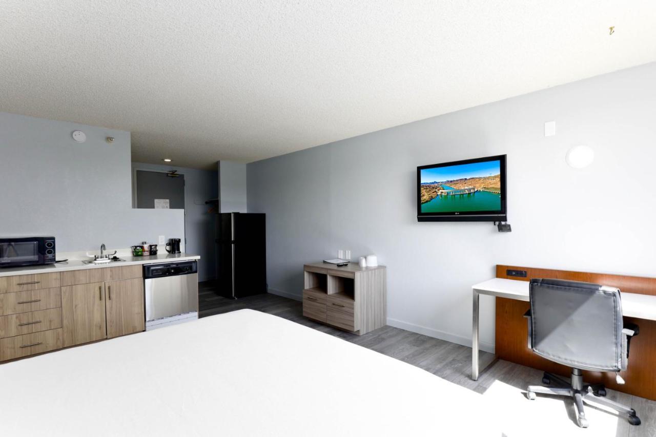 Hotel 6 Havasu Az