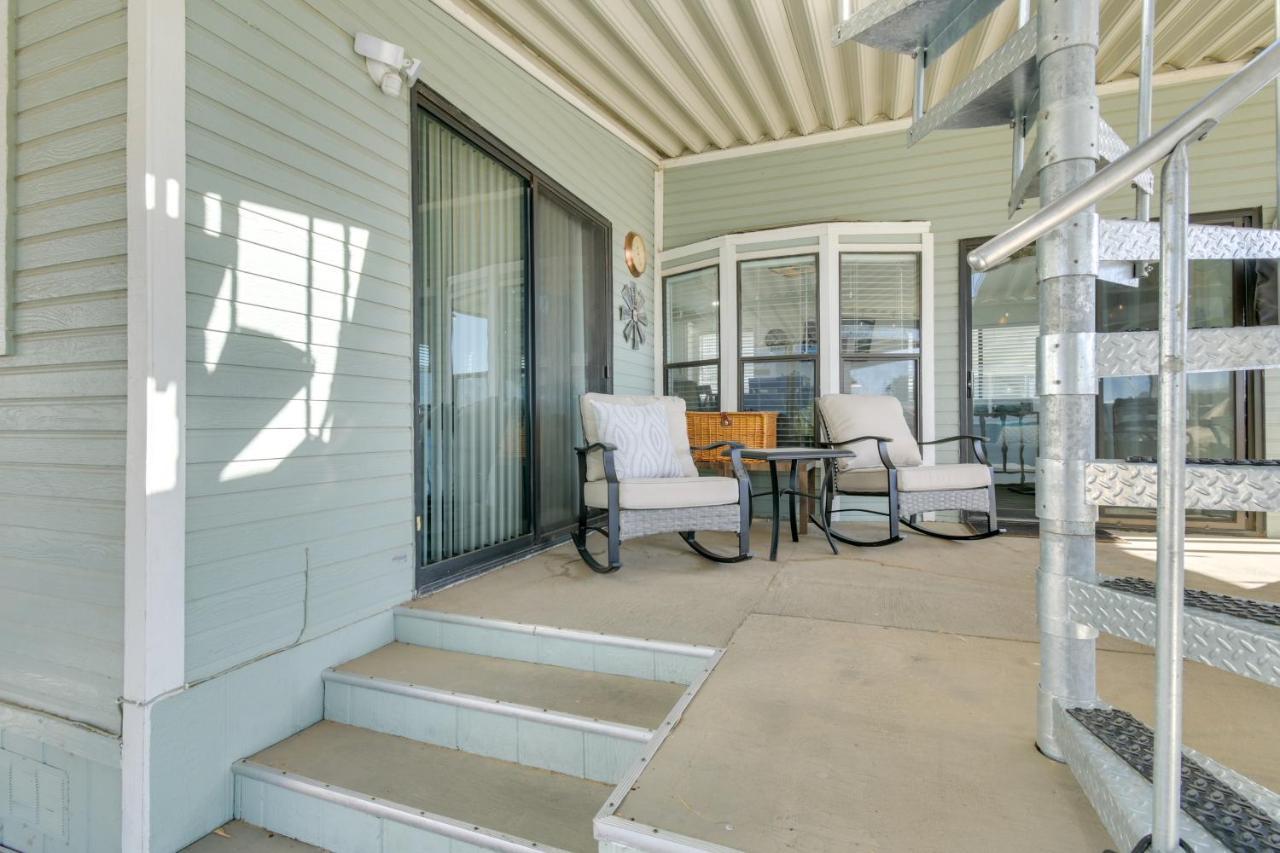 Havasu Mountain Views And Access Holiday home Lake Havasu City