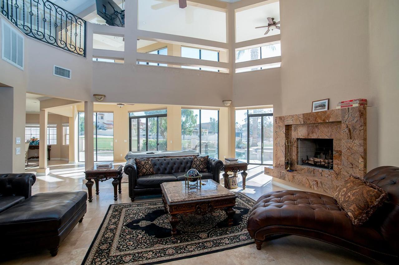 Golf Course Luxury Retreat On Hogan *