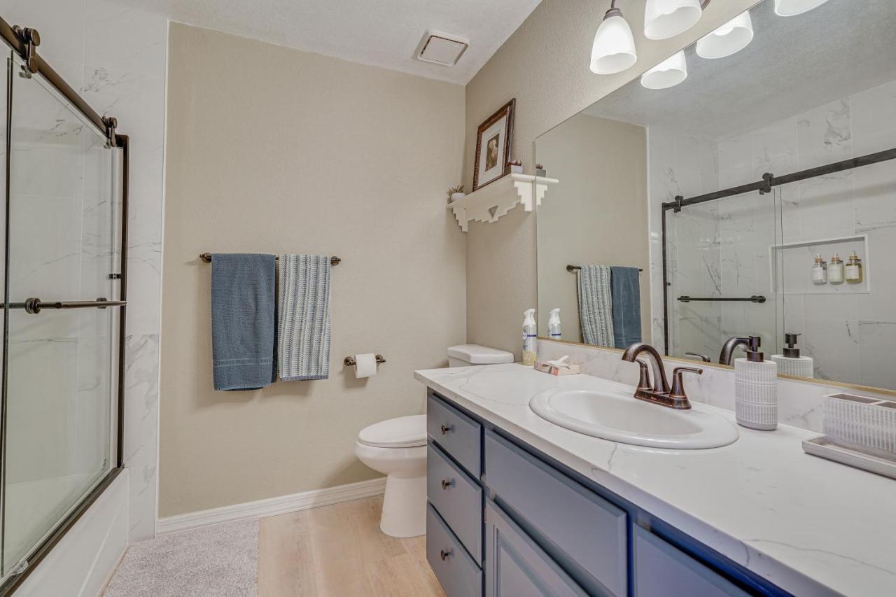 Havasu With Patio 1 Mi To Boat Ramp Apartment *
