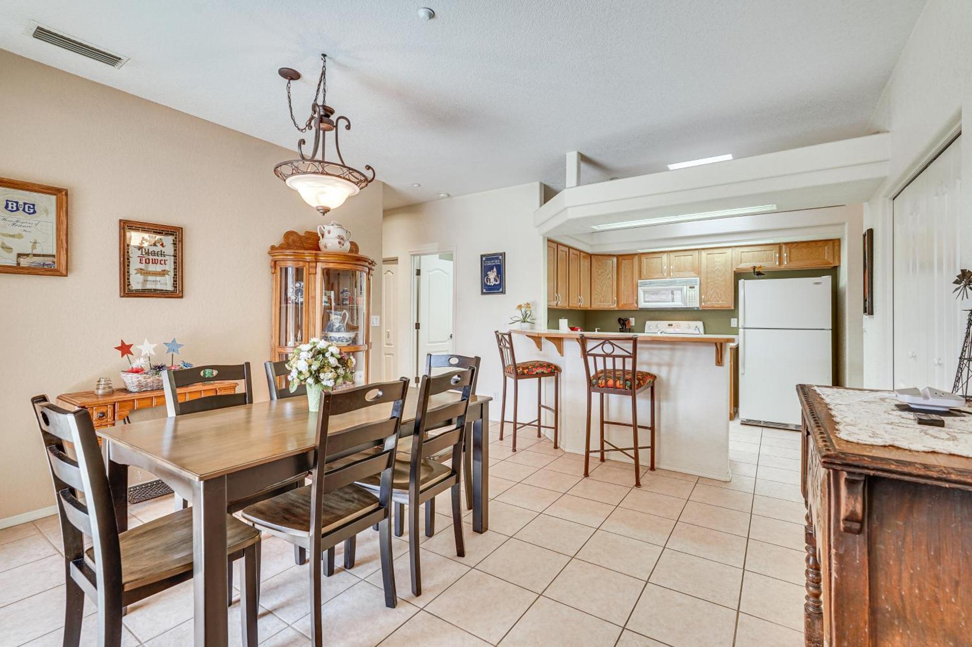 Havasu Duplex About 1 Mi To London Bridge! Apartment *