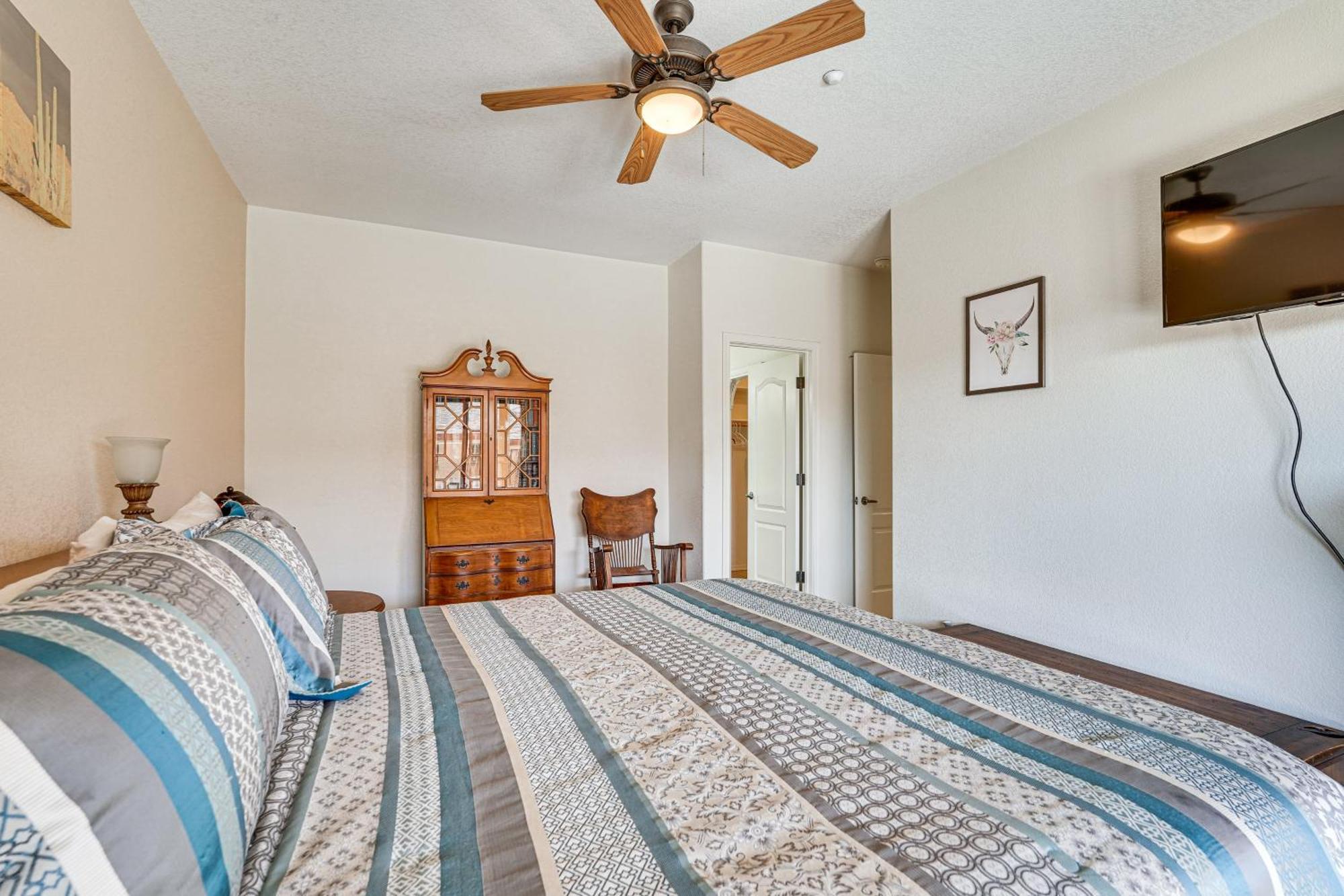 Havasu Duplex About 1 Mi To London Bridge! *