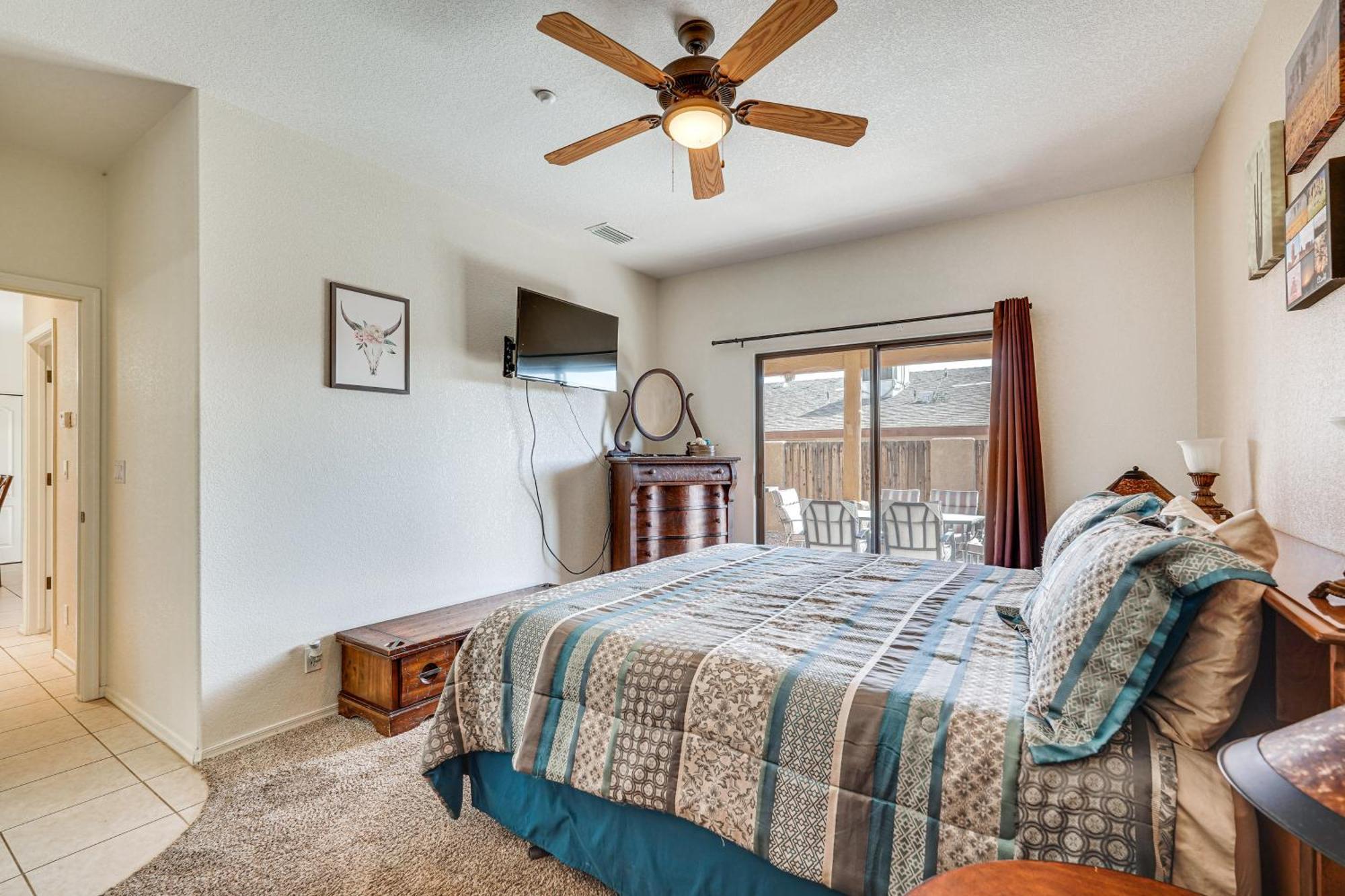 Havasu Duplex About 1 Mi To London Bridge! Apartment *