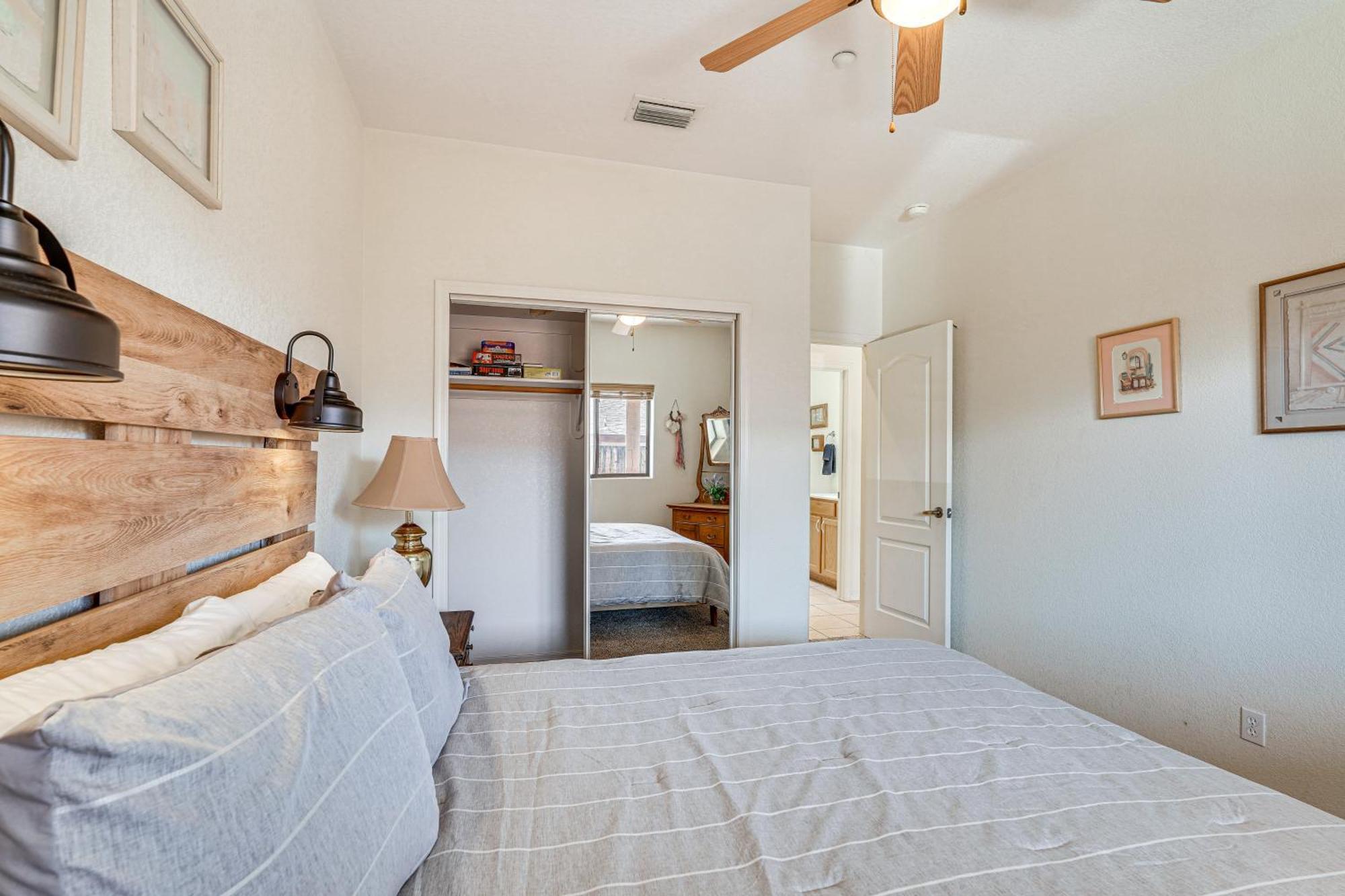 Havasu Duplex About 1 Mi To London Bridge! Apartment
