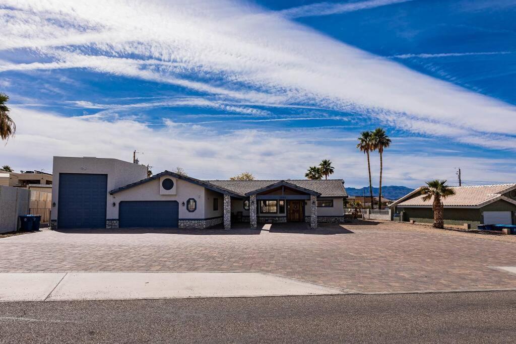 Havalake Heatable Pool Largest Driveway * Lake Havasu City