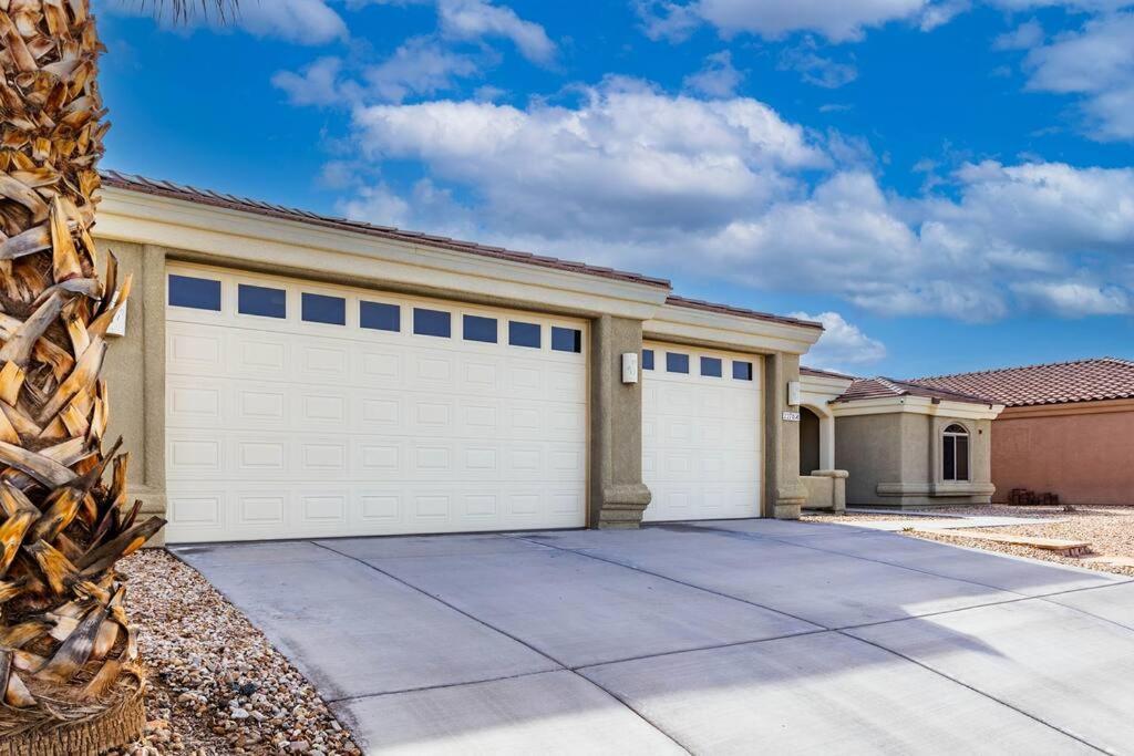 New Luxury Pool Game Views * Lake Havasu City