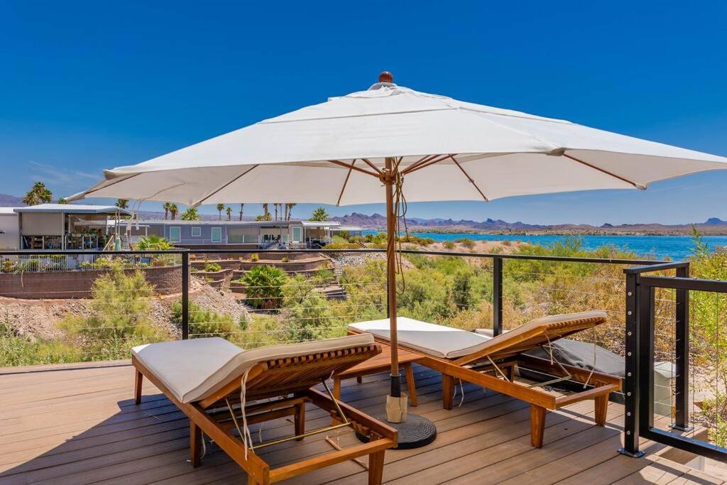Lakeside Luxury - Sams Beachcomber Access Lake Havasu City