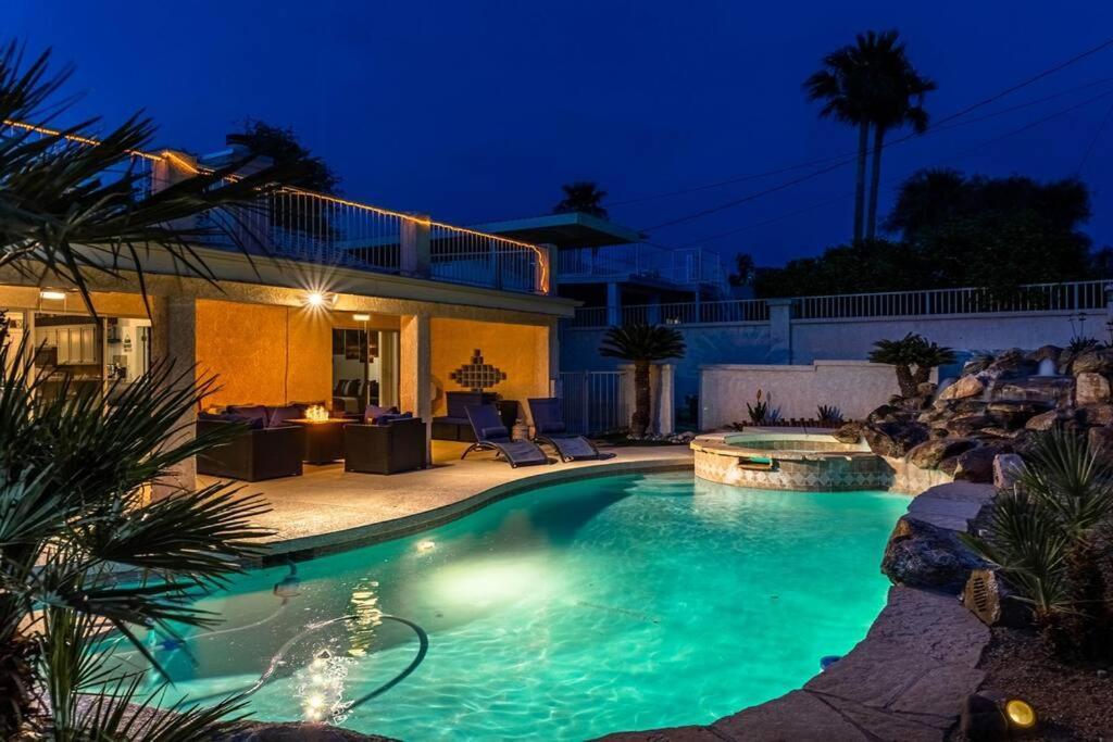 Havamemorable Pool Firepit Views! Holiday home