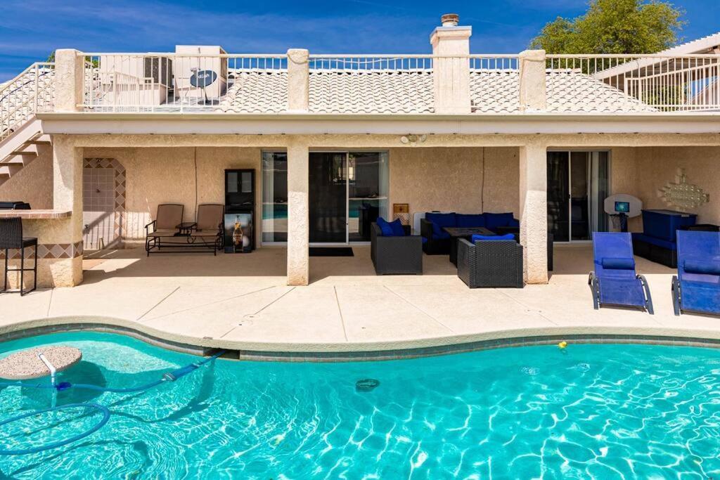 Holiday home Havamemorable Pool Firepit Views! *