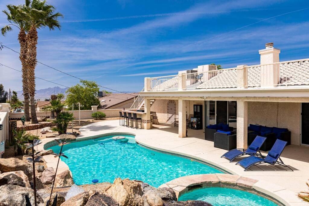 Havamemorable Pool Firepit Views! Holiday home