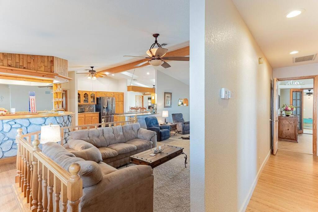 Havalake Heatable Pool Largest Driveway * Lake Havasu City