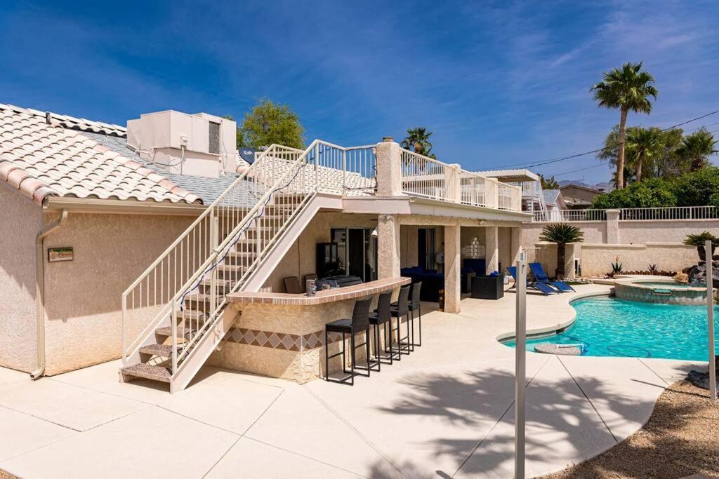 Havamemorable Pool Firepit Views! Holiday home *
