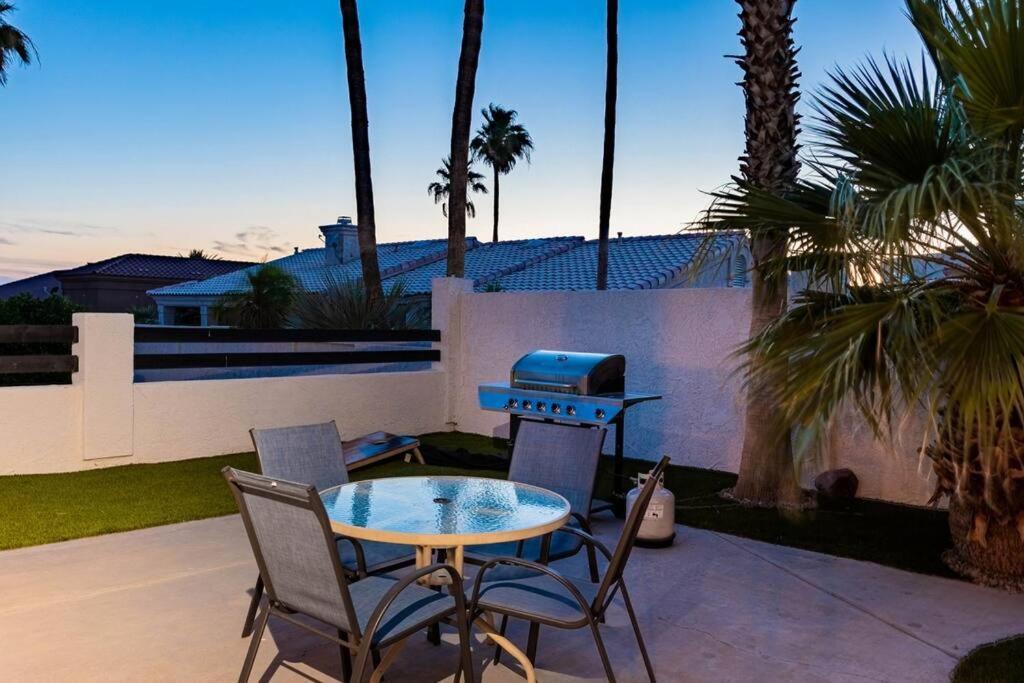 Havaincredible Pool Movies Evse Holiday home Lake Havasu City