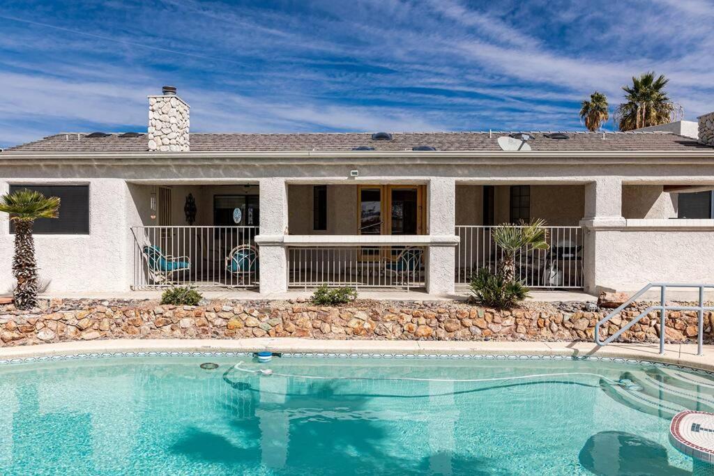 Havalake Heatable Pool Largest Driveway Holiday home Lake Havasu City