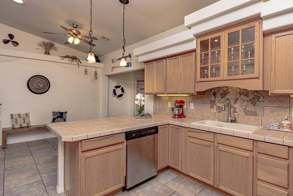 Holiday home Anchor House - Pool Game Sleeps 22 *