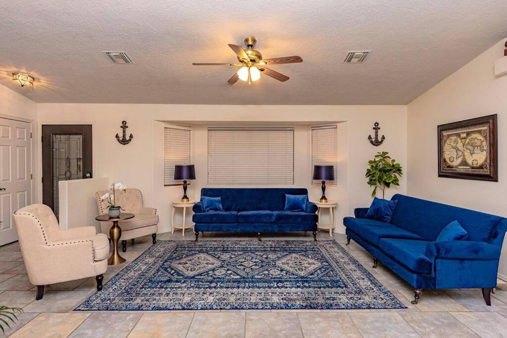 Holiday home Anchor House - Pool Game Sleeps 22