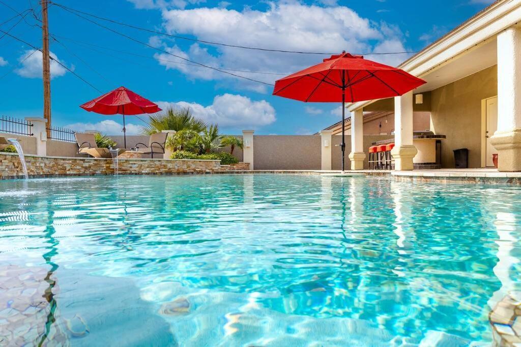 Holiday home New Luxury Pool Game Views *