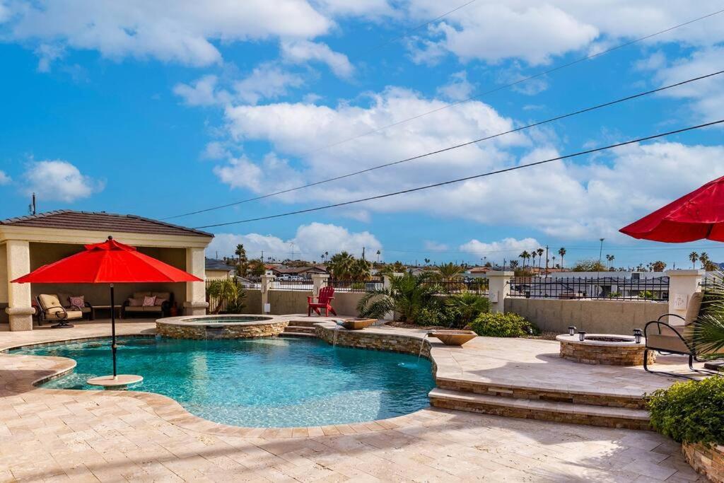 Holiday home New Luxury Pool Game Views