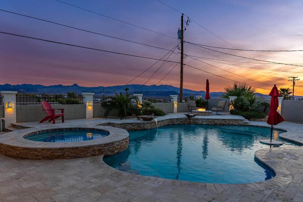 Holiday home New Luxury Pool Game Views *