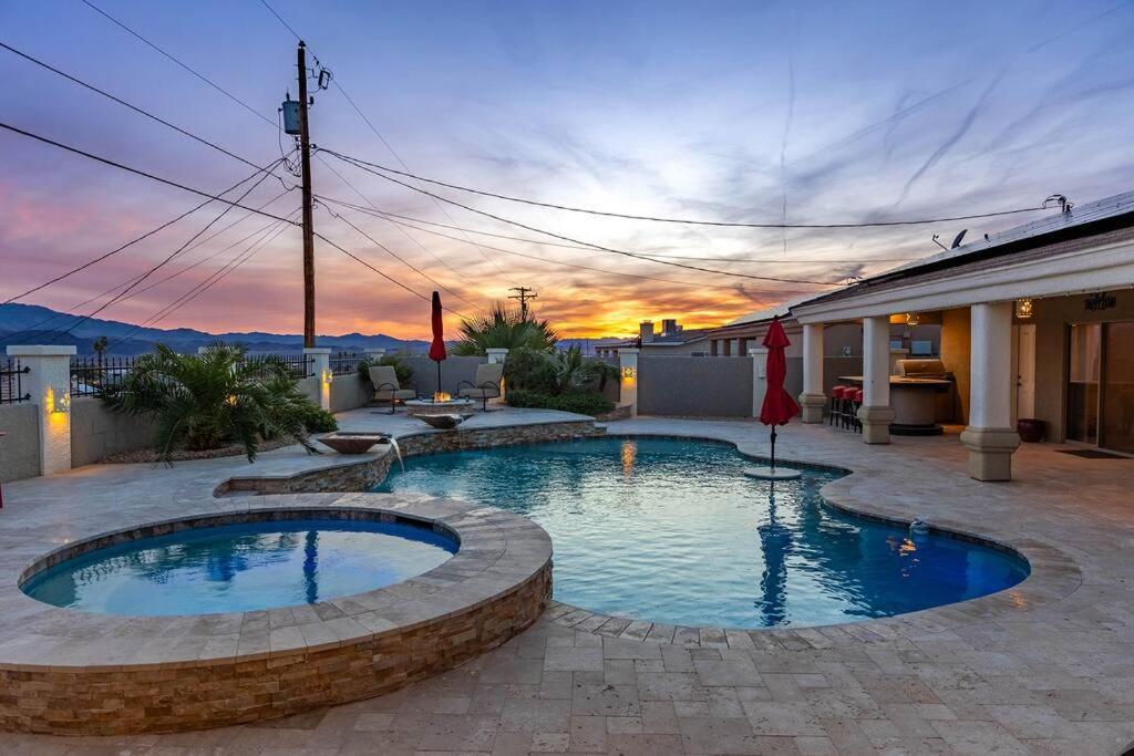 New Luxury Pool Game Views Holiday home