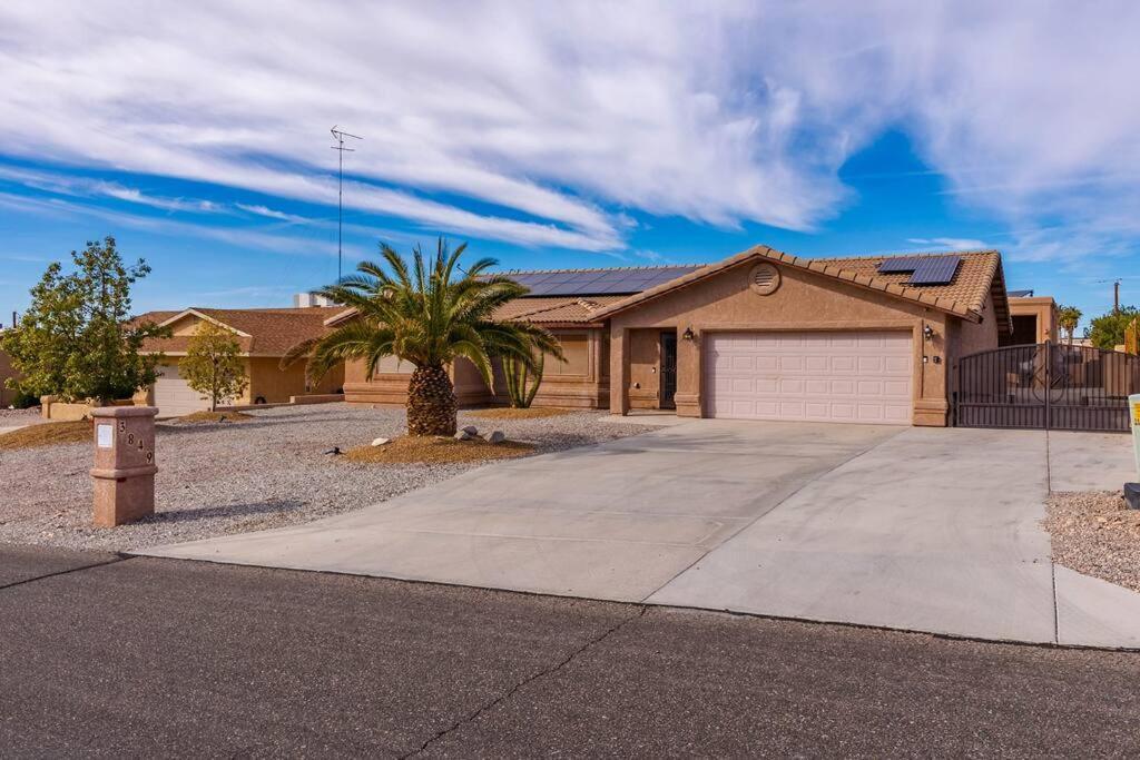 Holiday home Anchor House - Pool Game Sleeps 22 Lake Havasu City