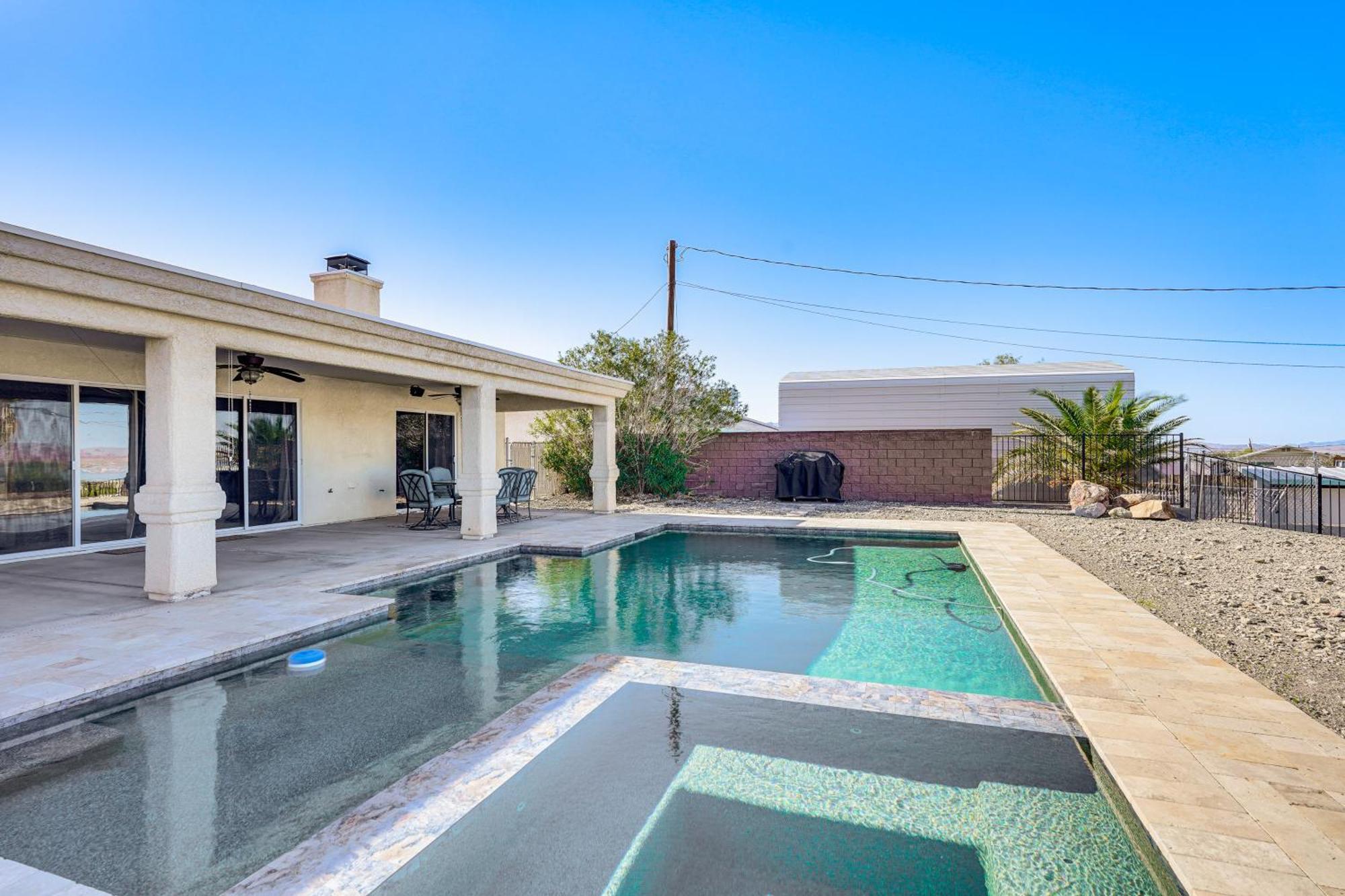 Inviting With View 2 Mi To Havasu! Holiday home