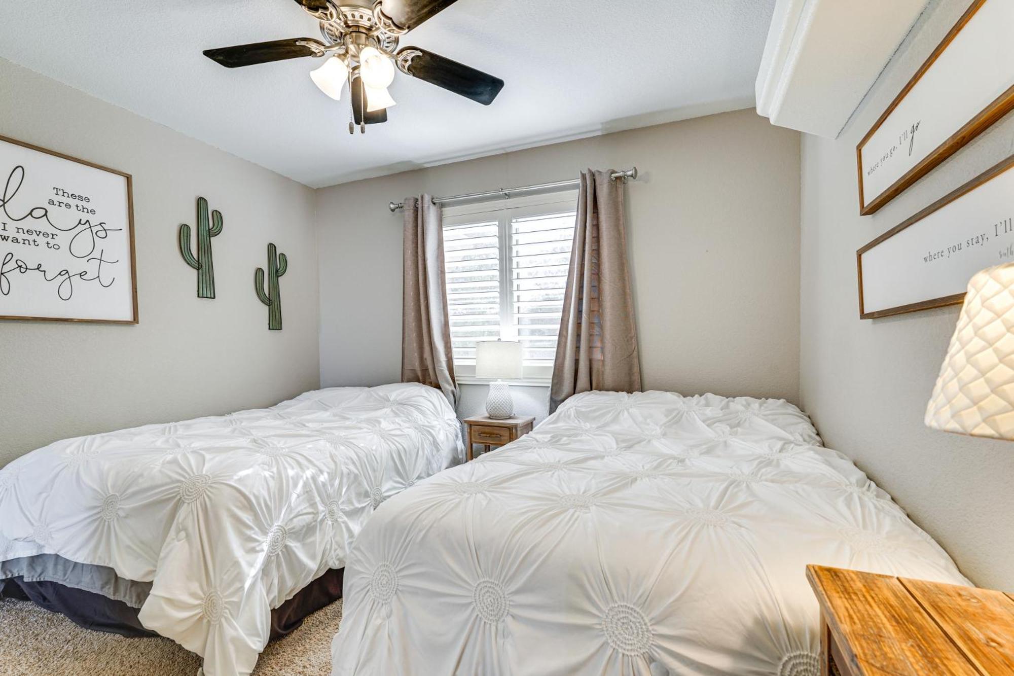 Inviting With View 2 Mi To Havasu! Holiday home