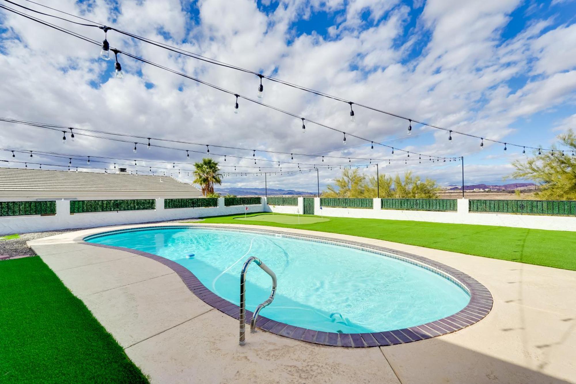 Sunny Arizona Oasis With Views - 2 Mi To Havasu Holiday home Lake Havasu City