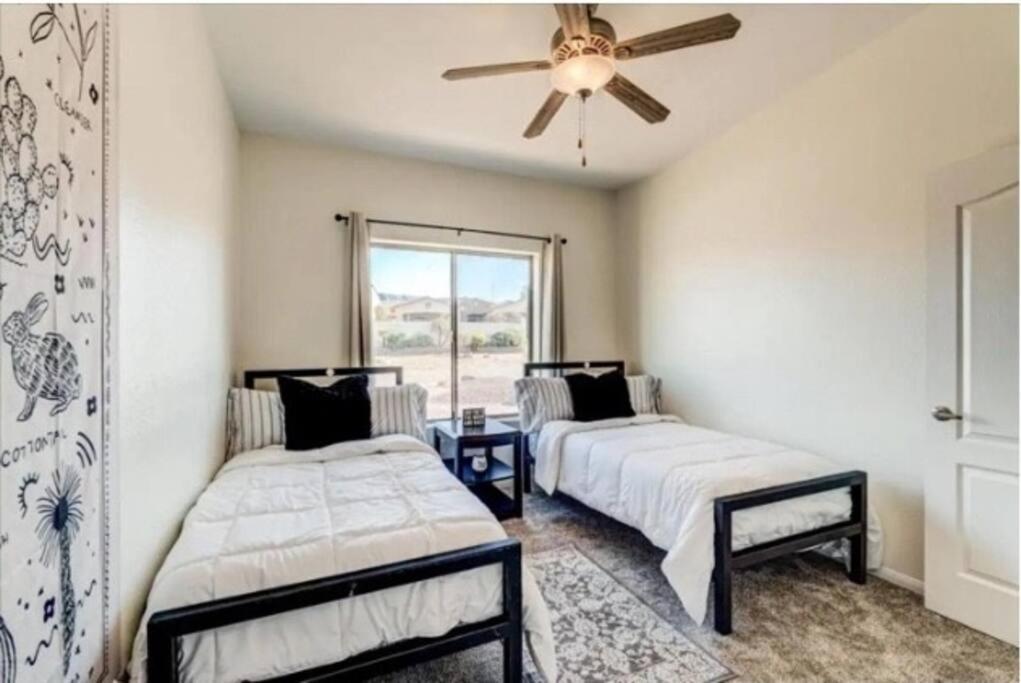 Tranquil Desert Oasis W/ Heatable Pool &
