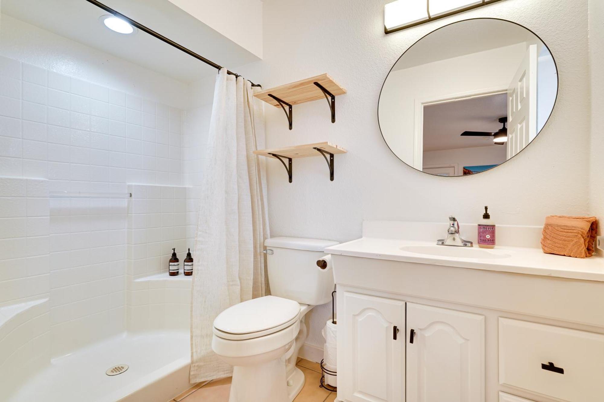 Pet-friendly Arizona - Pool, Grill And Fire Pit Holiday home Lake Havasu City
