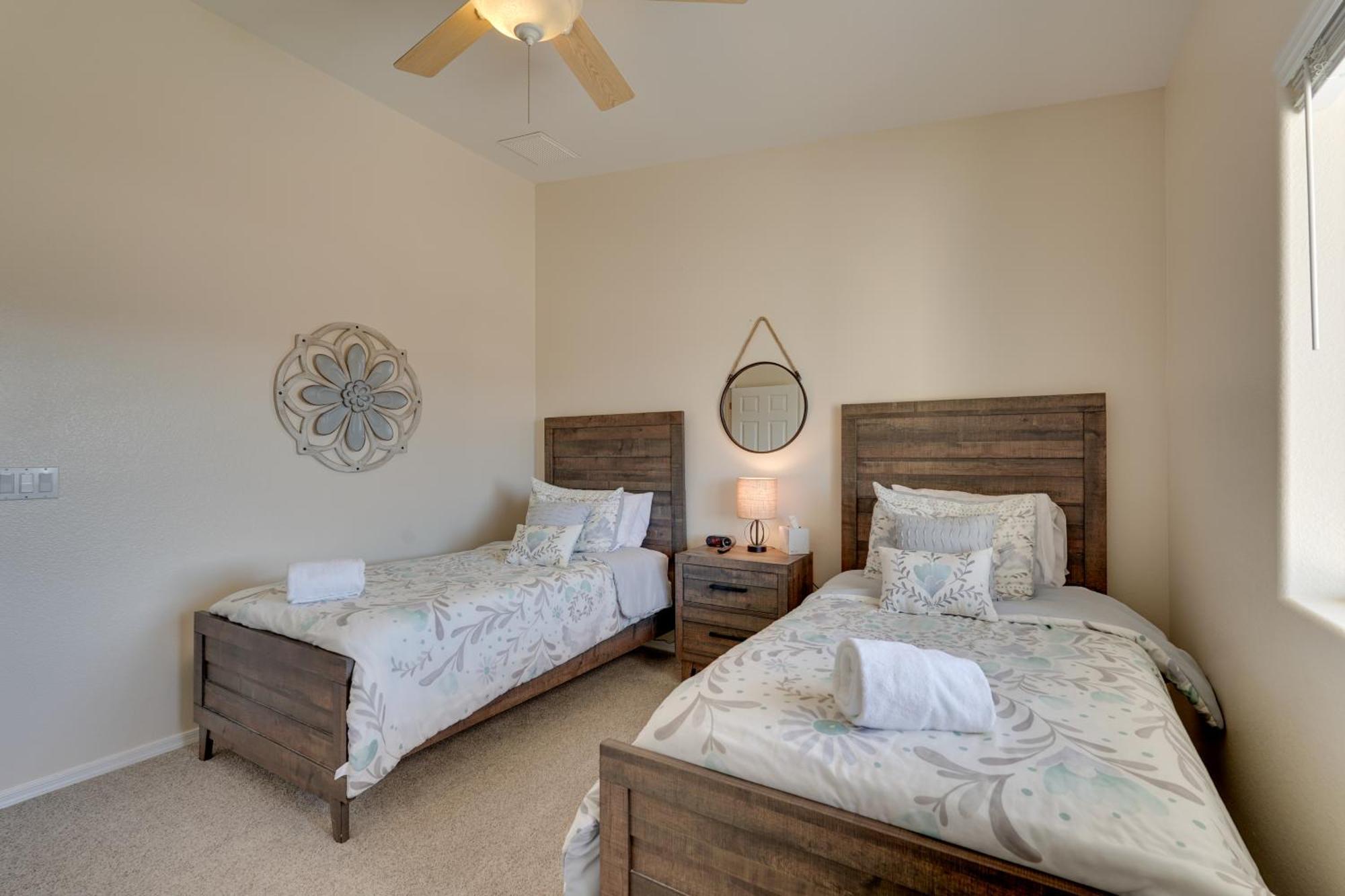 Holiday home Family-friendly Havasu Ranch With Boat Parking!