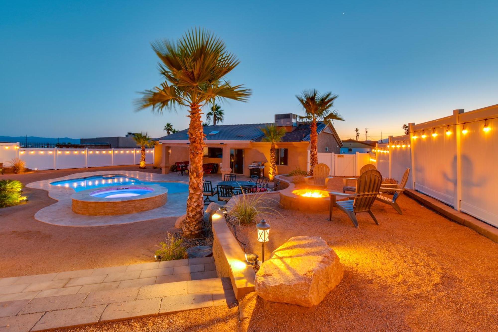 Bright Lake Havasu With New Backyard Oasis! *