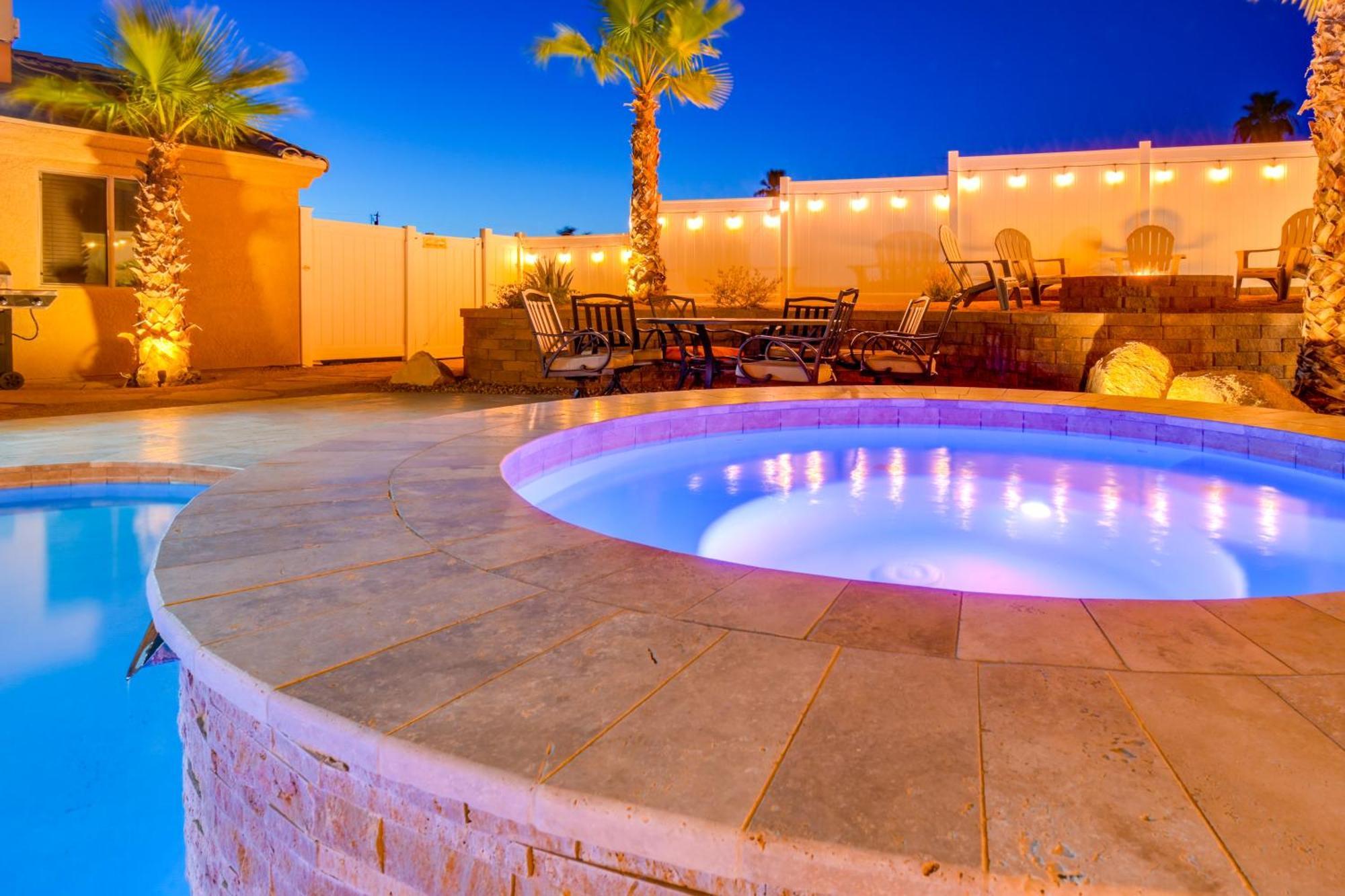 Bright Lake Havasu With New Backyard Oasis! Holiday home
