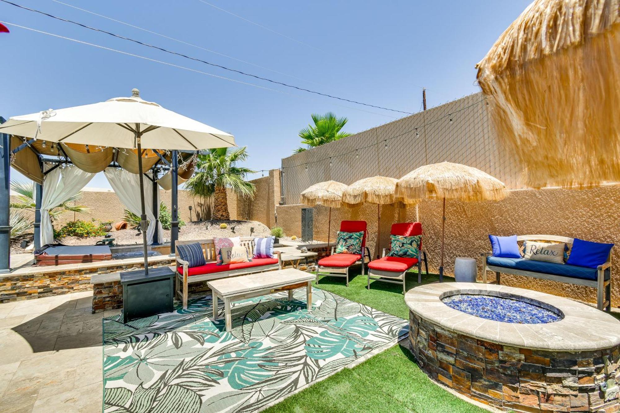 Havasu Oasis With Outdoor Pool And Hot Tub! *