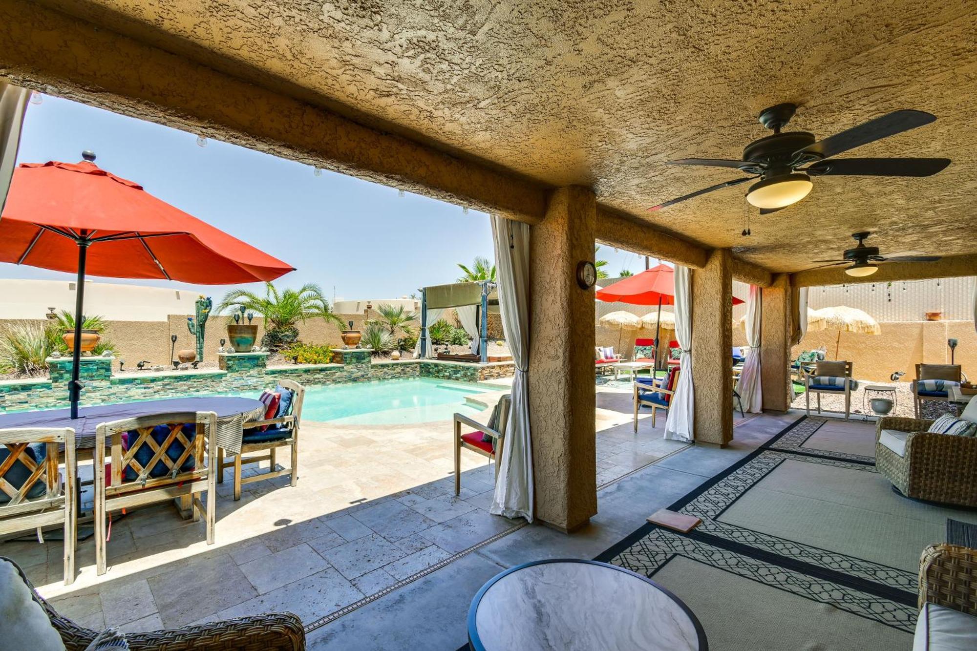 Havasu Oasis With Outdoor Pool And Hot Tub! Holiday home *