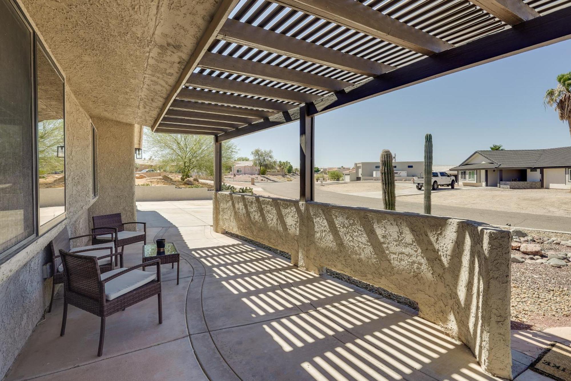 Havasu With Pool About 3 Mi To Beach! Holiday home Lake Havasu City