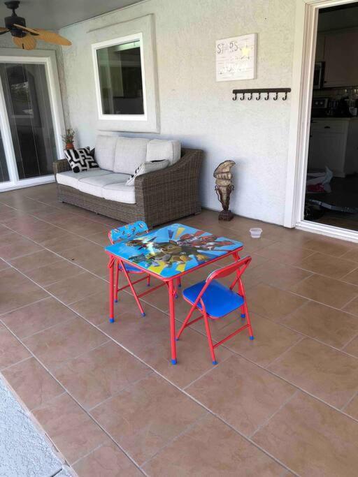 Jacuzzi Pool & Casita Wifi Ac Tvs Rv Boat Parking * Lake Havasu City