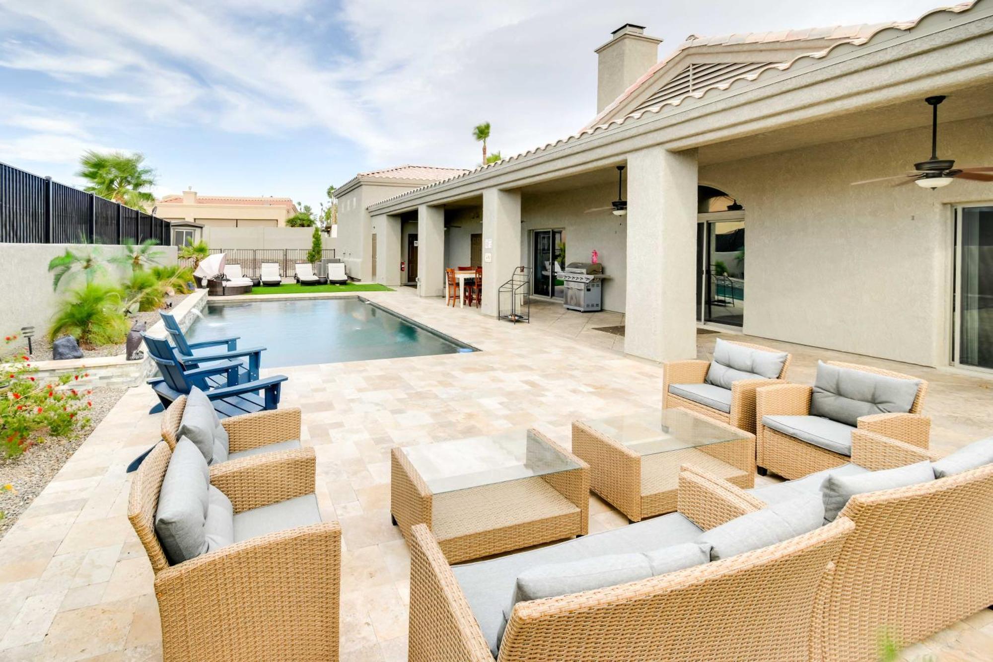 Holiday home Havasu Escape With Pool, Patio And Grill! Lake Havasu City