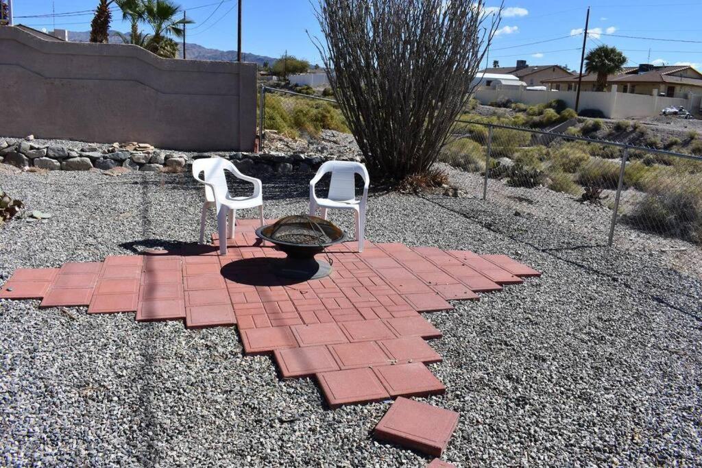 Havasu Private 3 Bedroom Pool With Game Holiday home *
