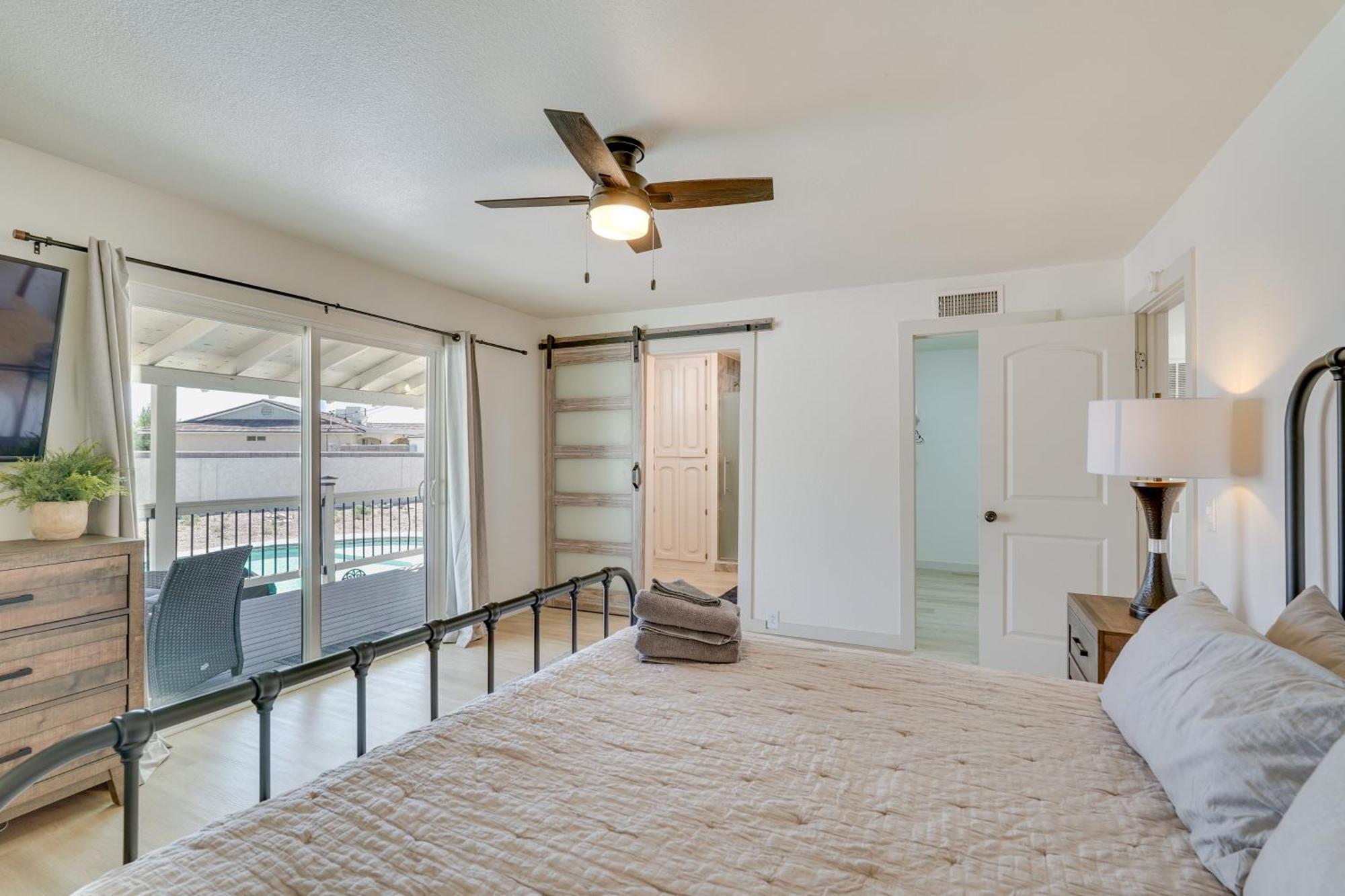 Havasu Vacation With Pool And Hot Tub