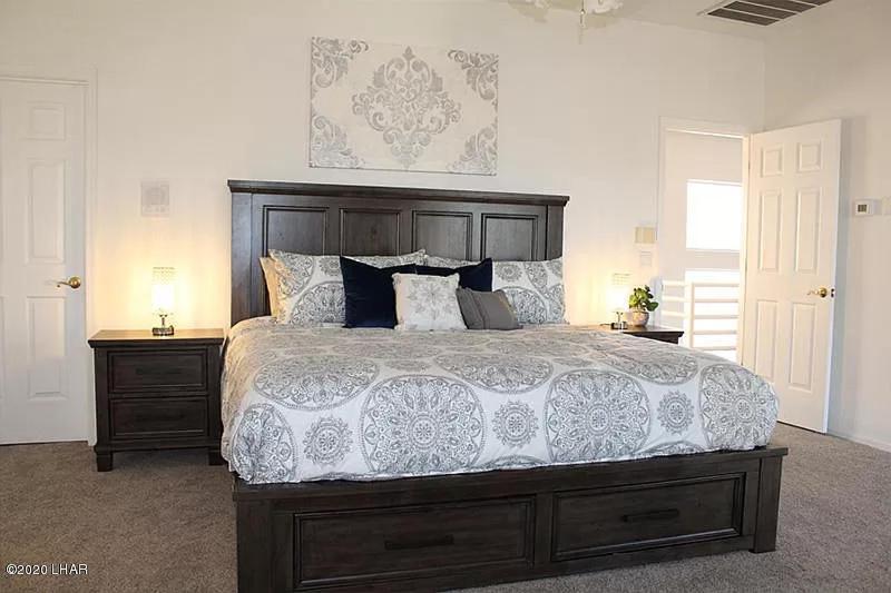 Desert Glam On The Golf Course Holiday home Lake Havasu City