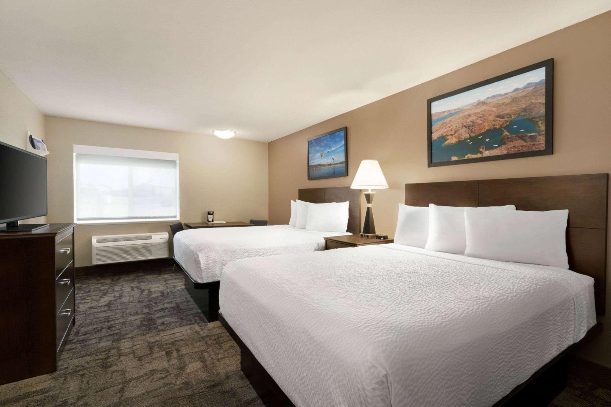Travelodge By Wyndham Havasu Motel 2*