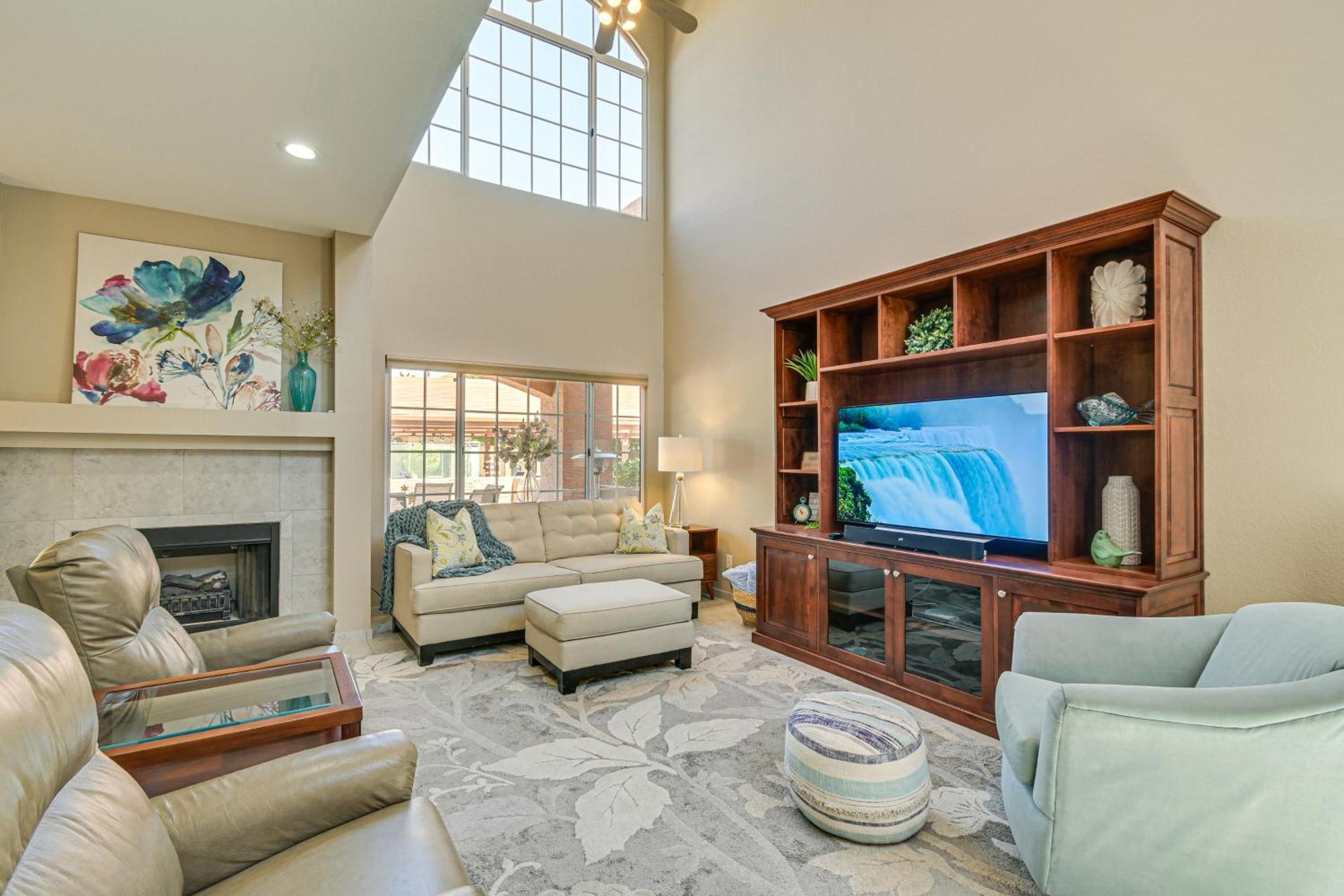 Havasu Gem With Patio And Pool Access! Holiday home *