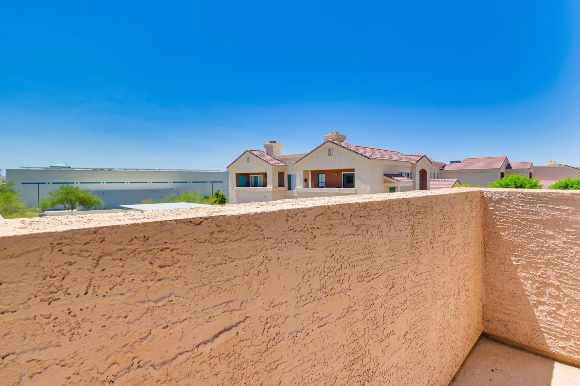 Holiday home Havasu Gem With Patio And Pool Access!