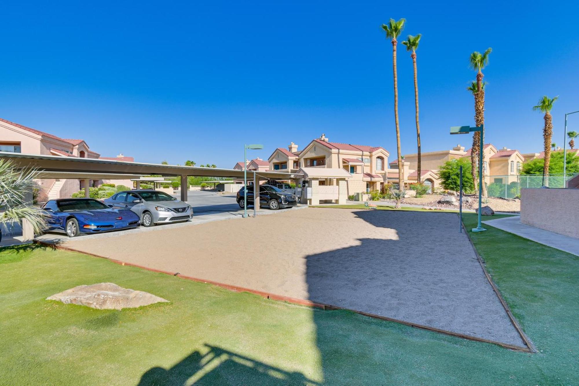 Havasu Gem With Patio And Pool Access! Holiday home Lake Havasu City