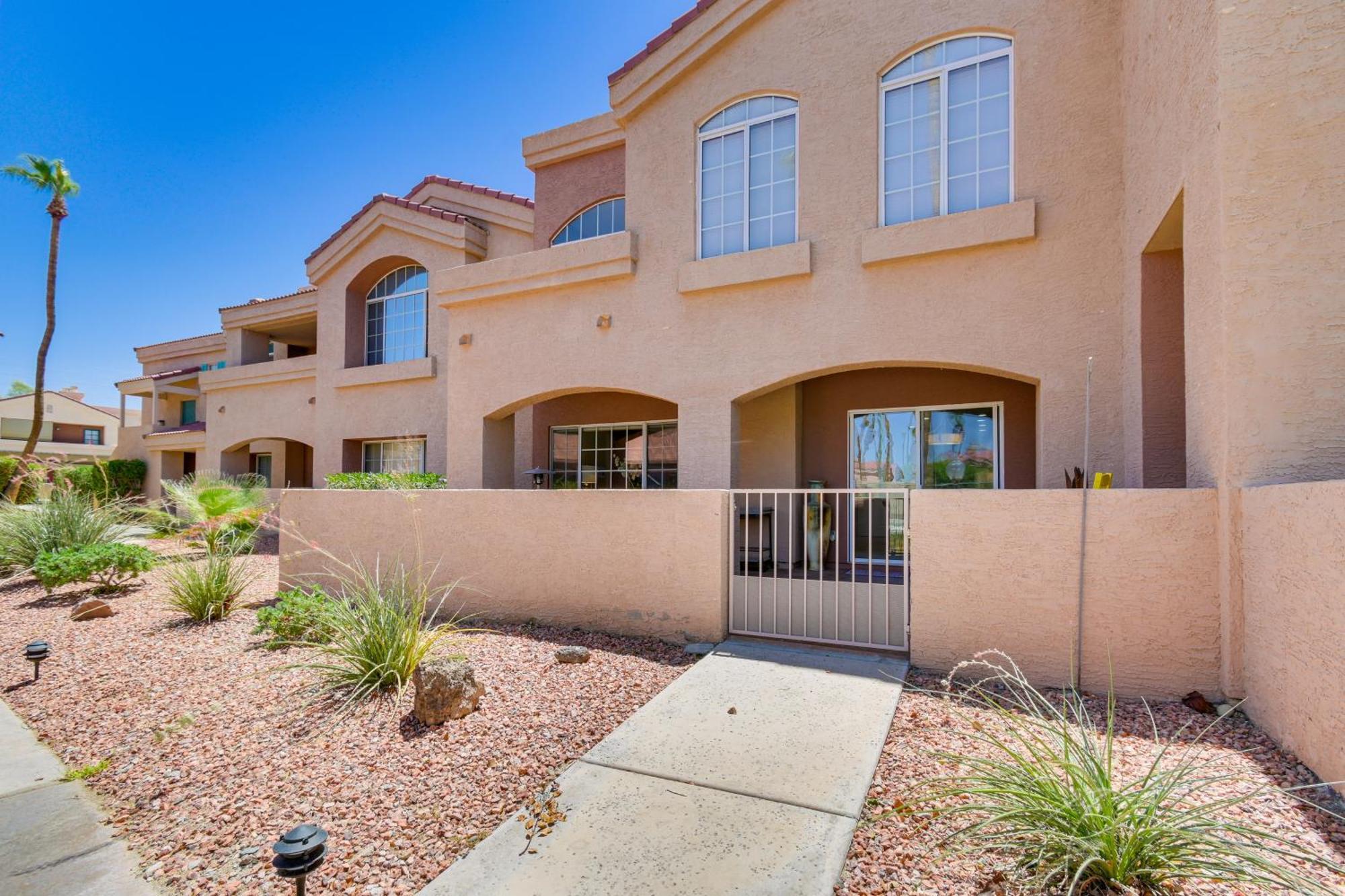 Havasu Gem With Patio And Pool Access!